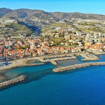 La Casa Di Ben Giardino Sul Mare * ريفا ليجوري