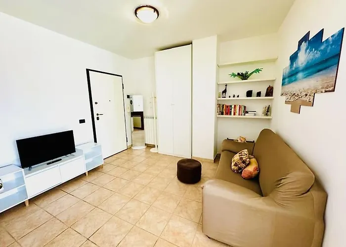 La Casa Di Ben Giardino Sul Mare شقة ريفا ليجوري