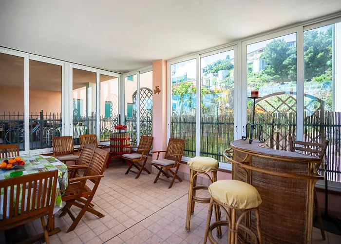 La Casa Di Ben Giardino Sul Mare Lägenhet
